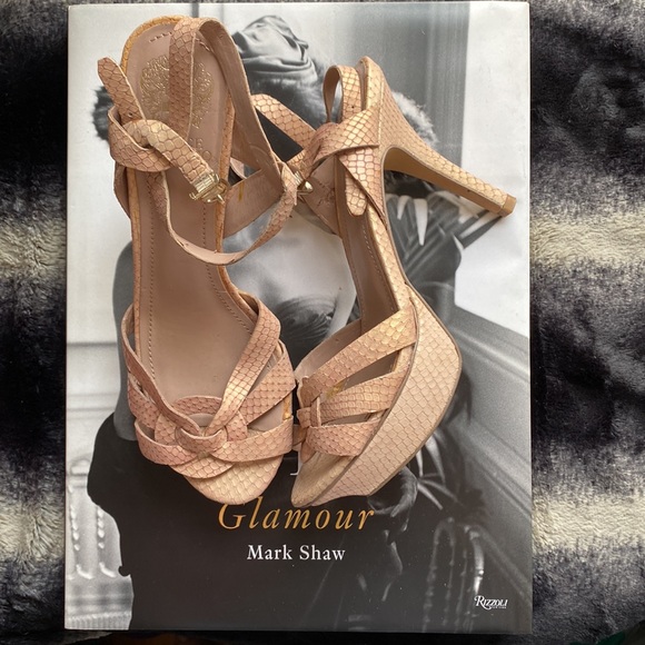 VINCE CAMUTO Peppa Nude/Cream Snakeskin Strappy NEW pump heels size: 8.5 - Picture 2 of 7